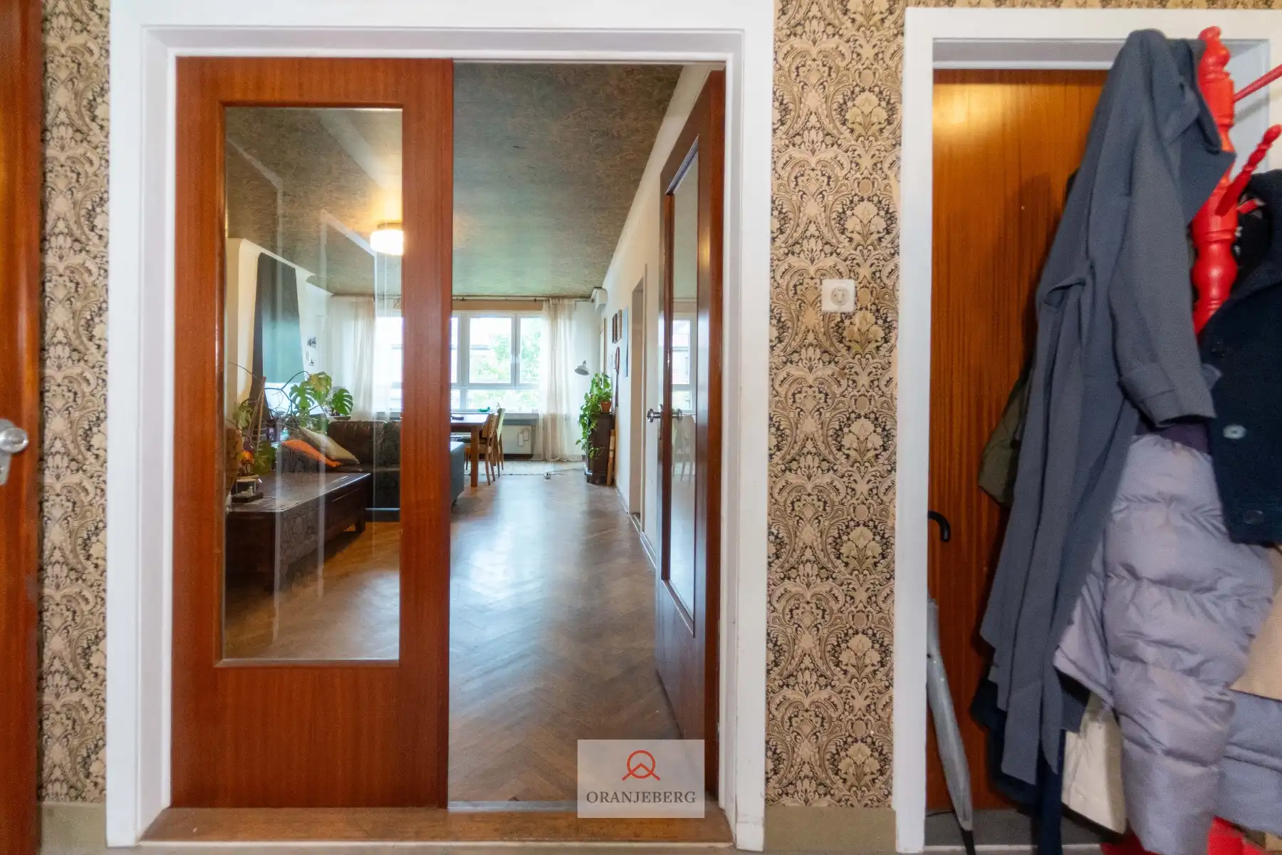 Ruim 3 slpk appartement vlakbij Station Gent-Sint-pieters. foto 21