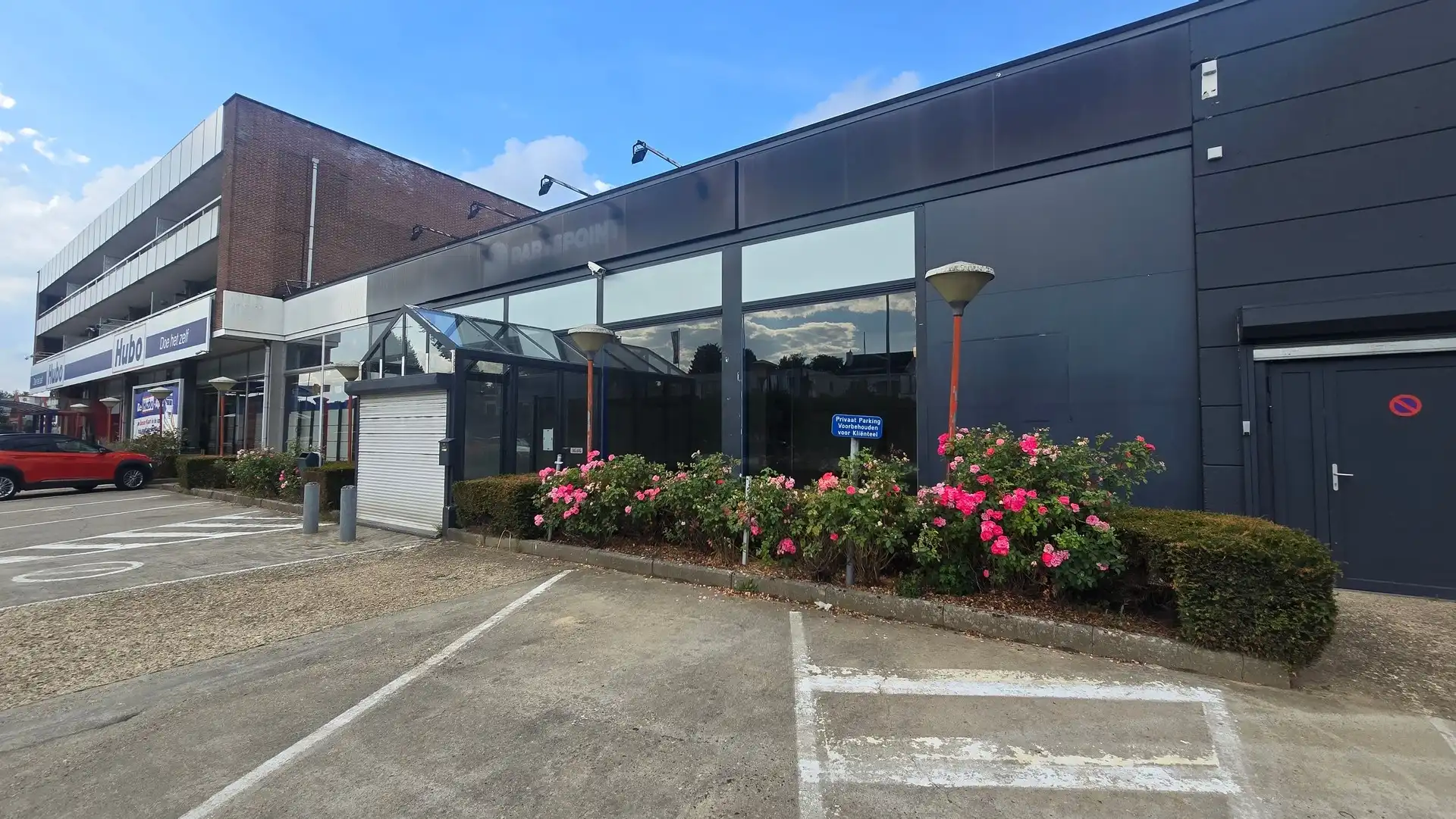 Bedrijfspand met showroom en magazijnen te huur Brusselsesteenweg, Herent foto 2