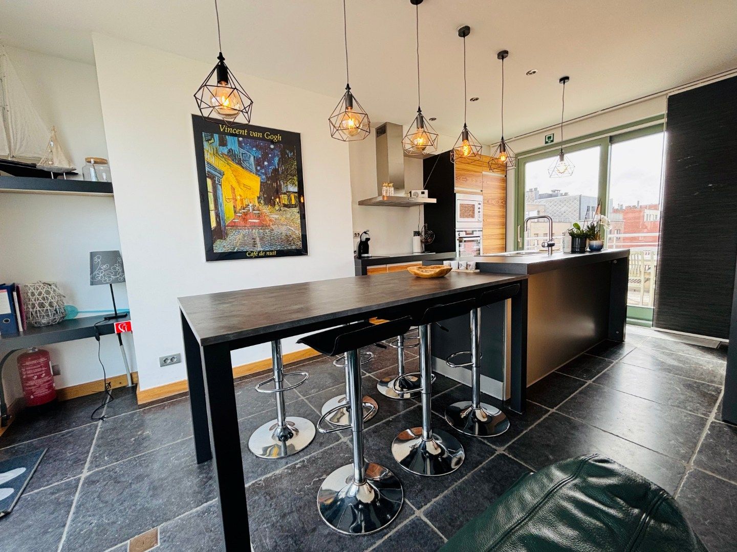RIANTE PENTHOUSE MET PANORAMISCH ZICHT OP DE ZEELIJN foto 10