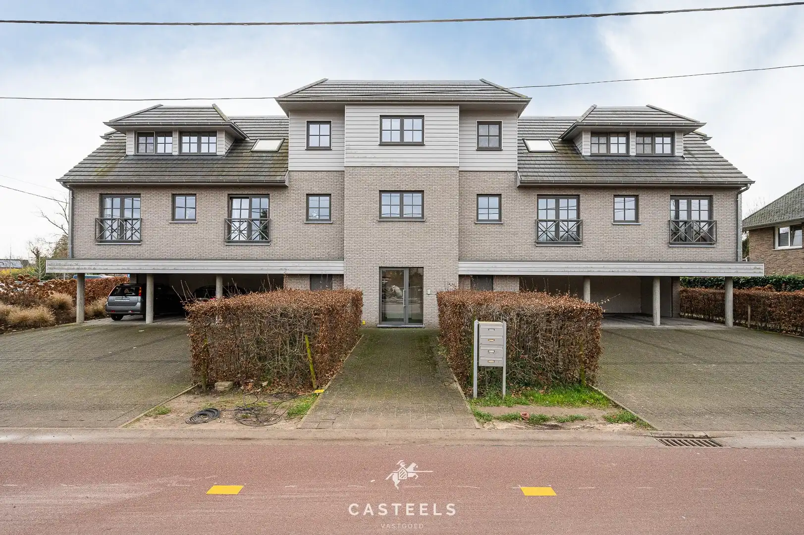 Gelijkvloers appartement met tuin aan het station van De Pinte foto 21