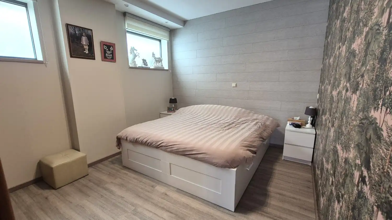 Instapklare gelijkvloerse parel met zwembad, zonnepanelen en ruimte voor zorg of professionele invulling foto 5