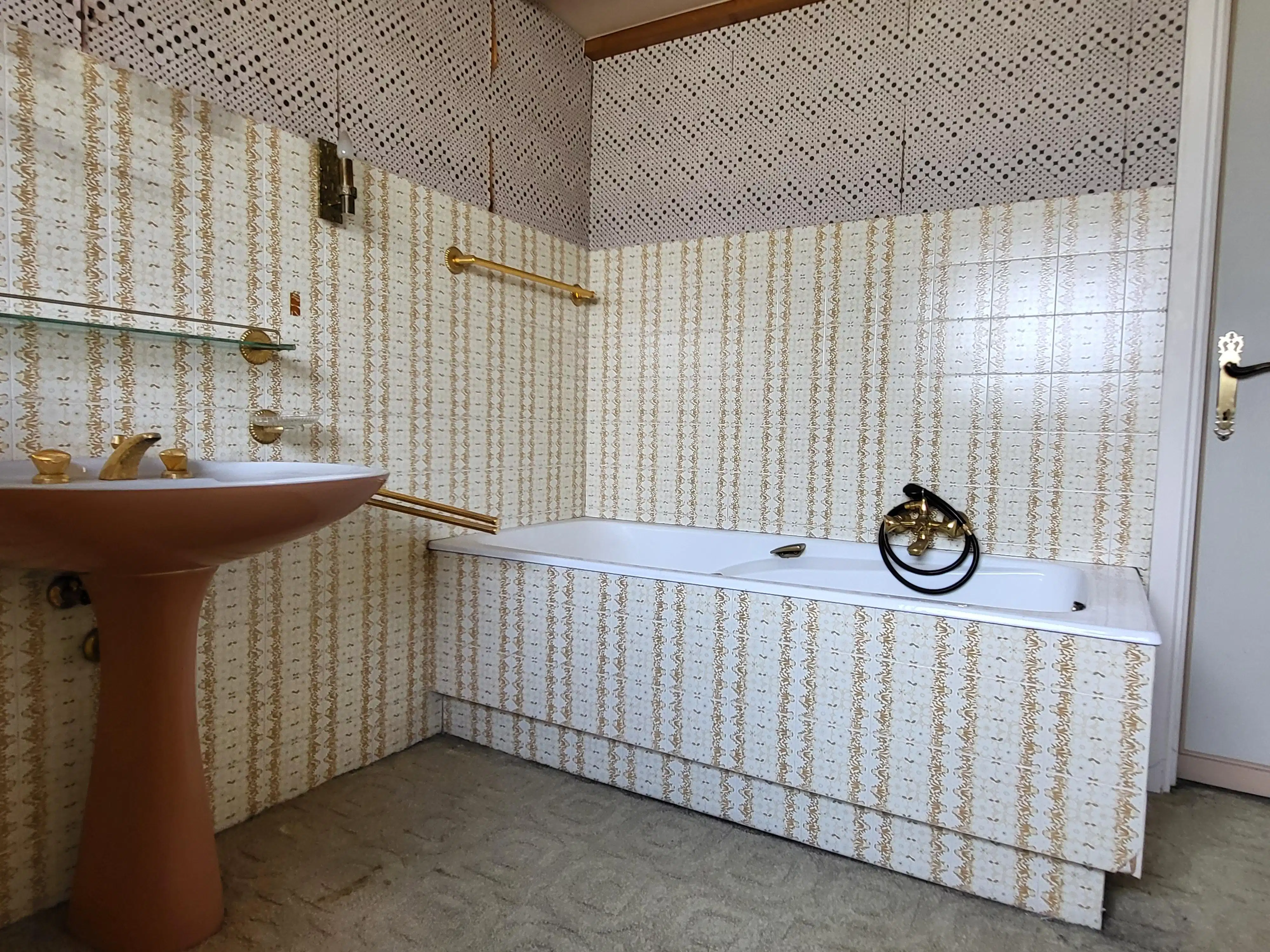 Handelspand met woongelegenheid en ruime tuin in het charmante Sint-Maria-Lierde foto 26