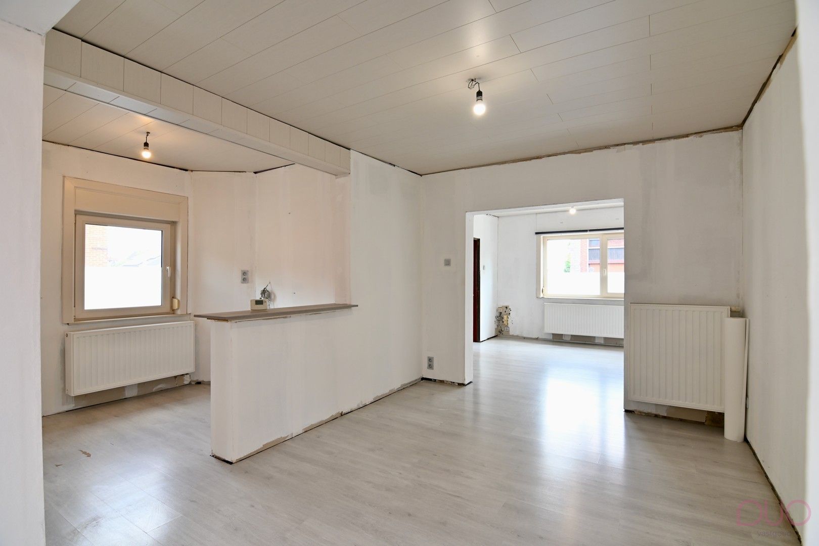 Af te werken woning met achterliggend werkplaats van ca. 52m2 foto 3
