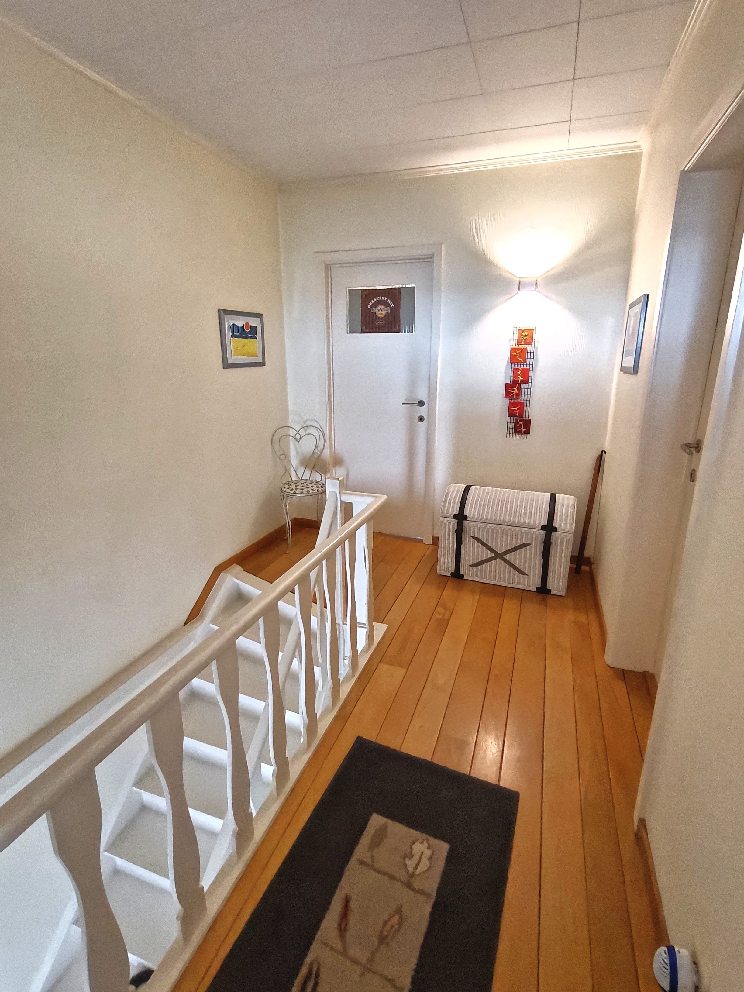 Instapklare GEZINSWONING met zonnige tuin + GARAGE grenzend aan park, vlakbij zee!* foto 13