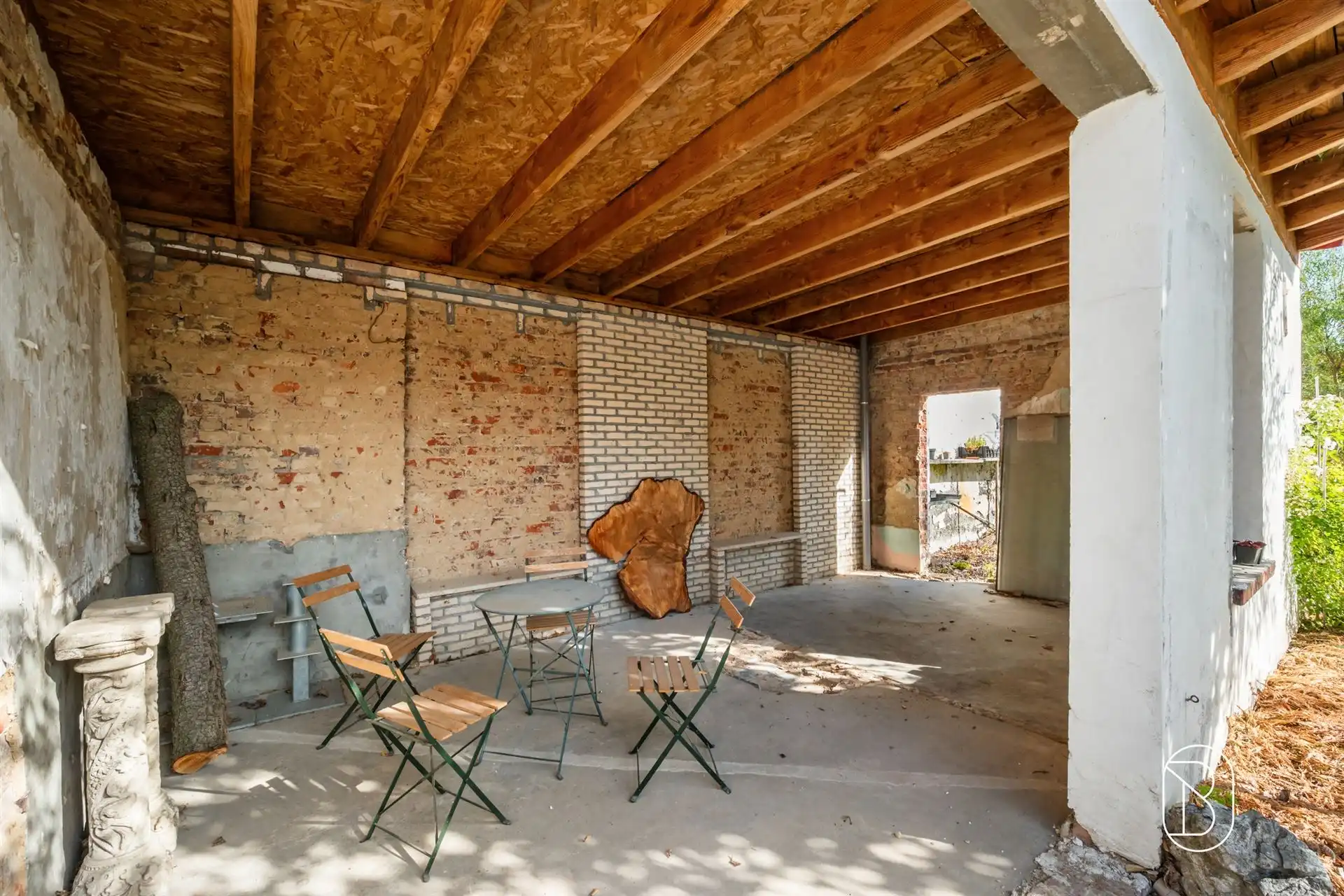 Ruime woning met werkplaats van 200 m² en diepe tuin foto 20