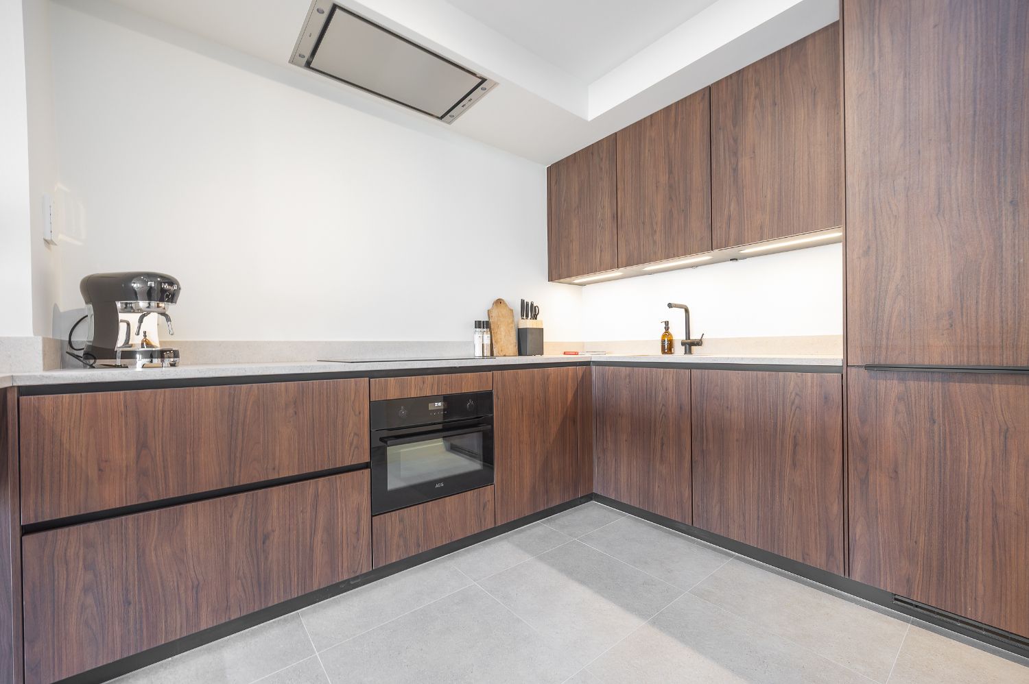 Gerenoveerd appartement met open zicht! foto 7