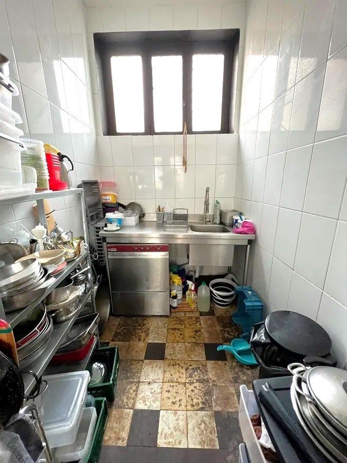 Art-Deco woning op een mooie ligging met mogelijkheid tot 3 slpks (4 à 5 slpks met zolder) en een terras foto 13