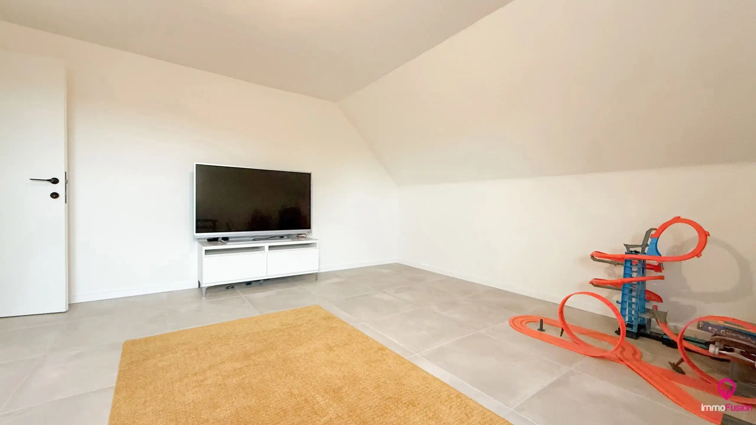 Luxe nieuwbouw van 270m² met 5 slpks en bureau in Koersel! foto 47