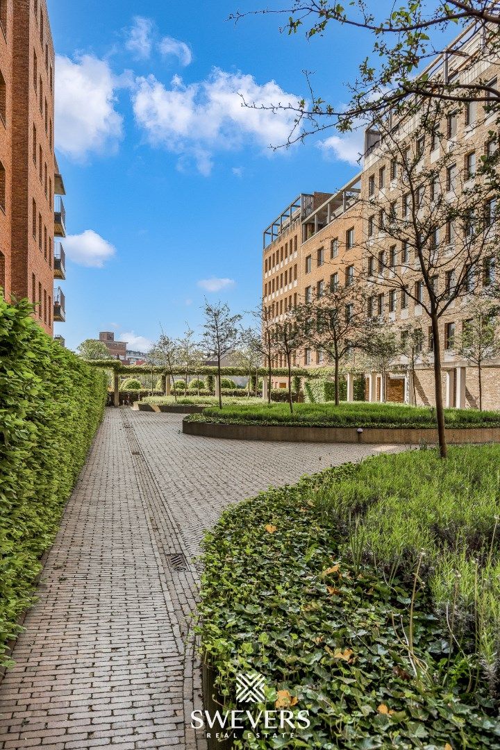Ruim en modern appartement met zicht op de haven in bruisend Quartier Blue foto 26