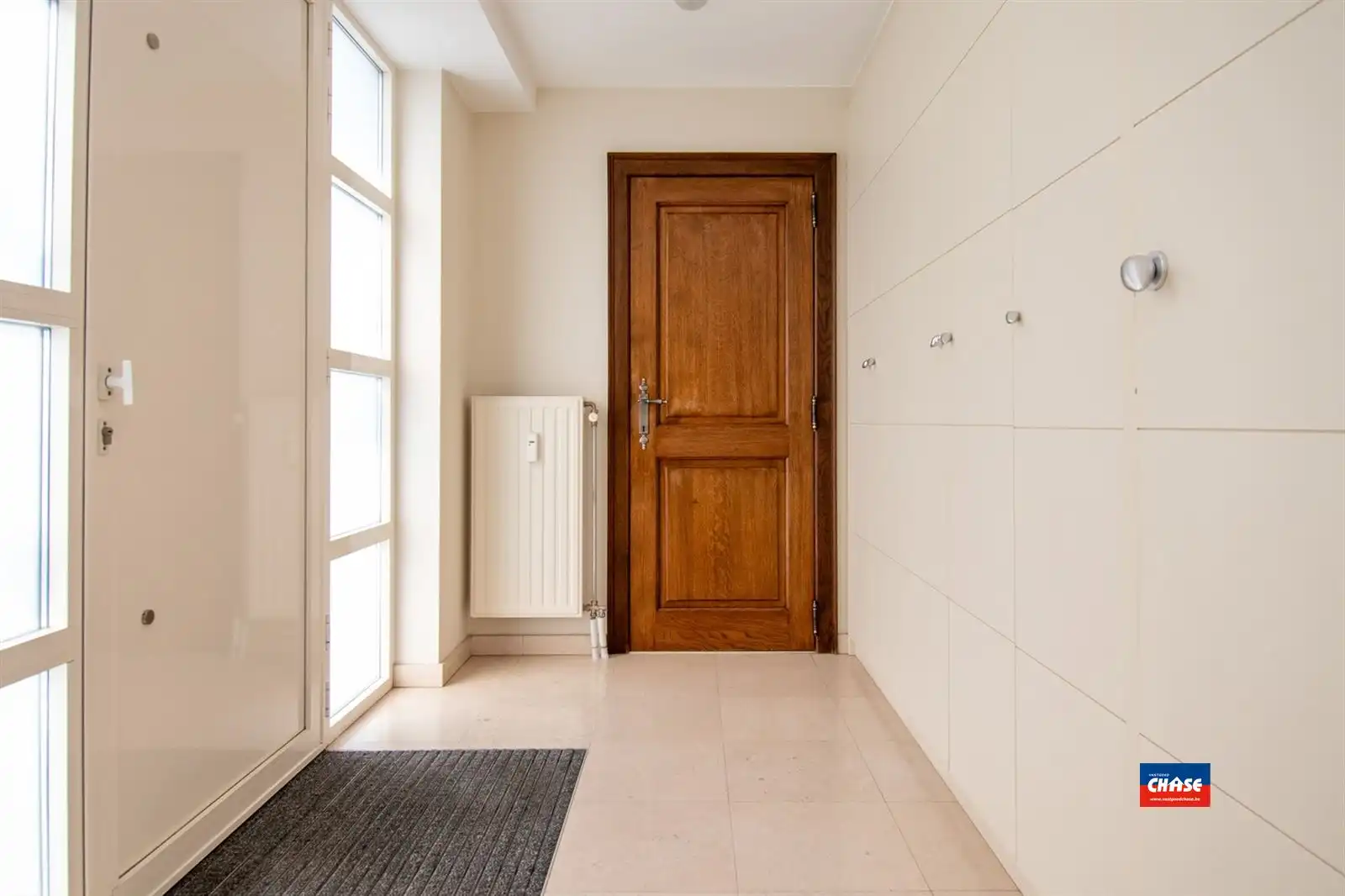 Woonhuis | twee appten + tuin + P  foto 3