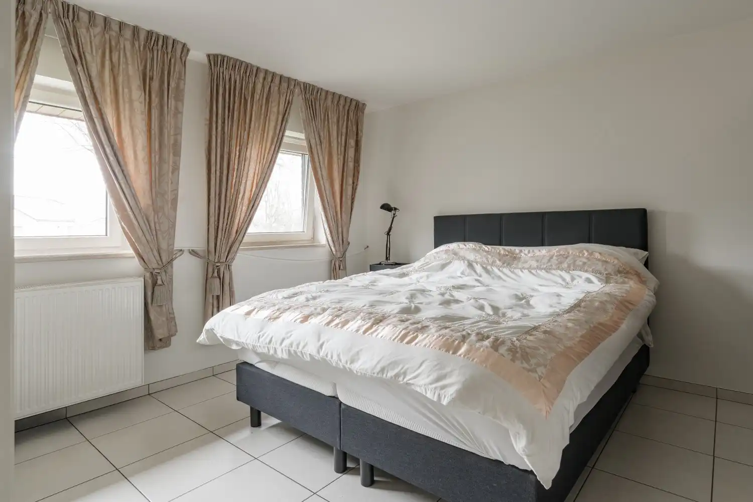 Zeer ruime en energiezuinige woning nabij het centrum van Lindel-Overpelt foto 23
