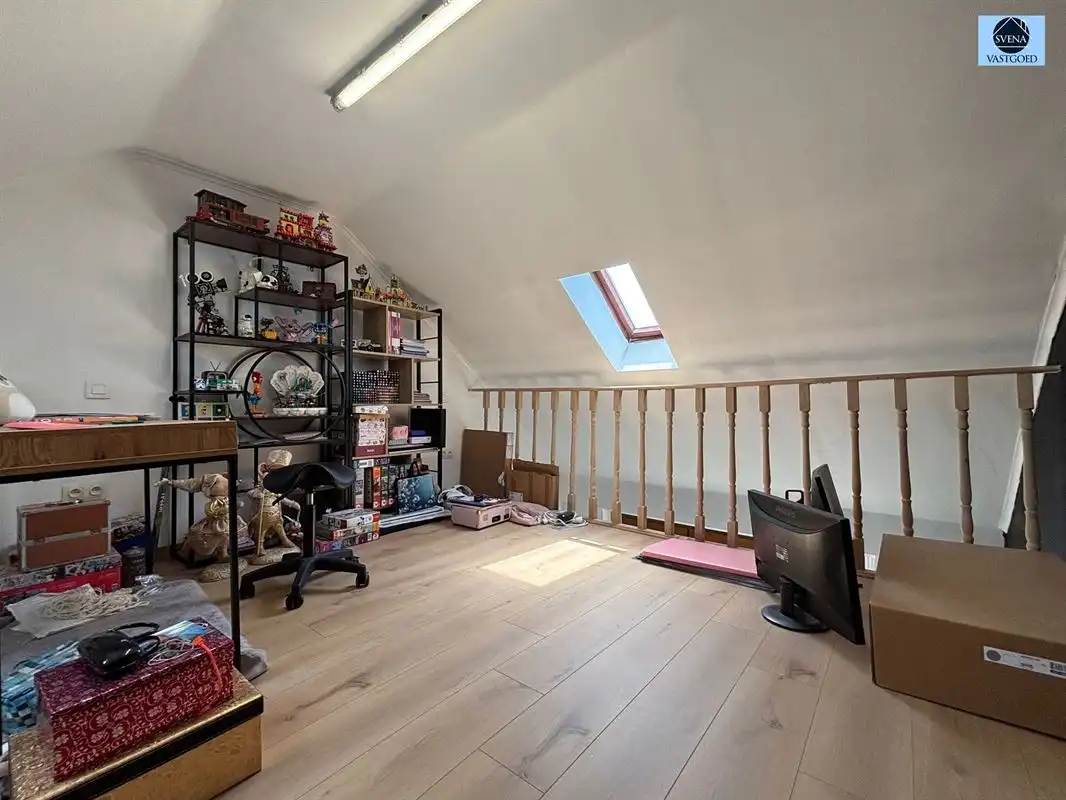 WONING MET 2 KAMERS, GARAGE EN TUIN foto 9