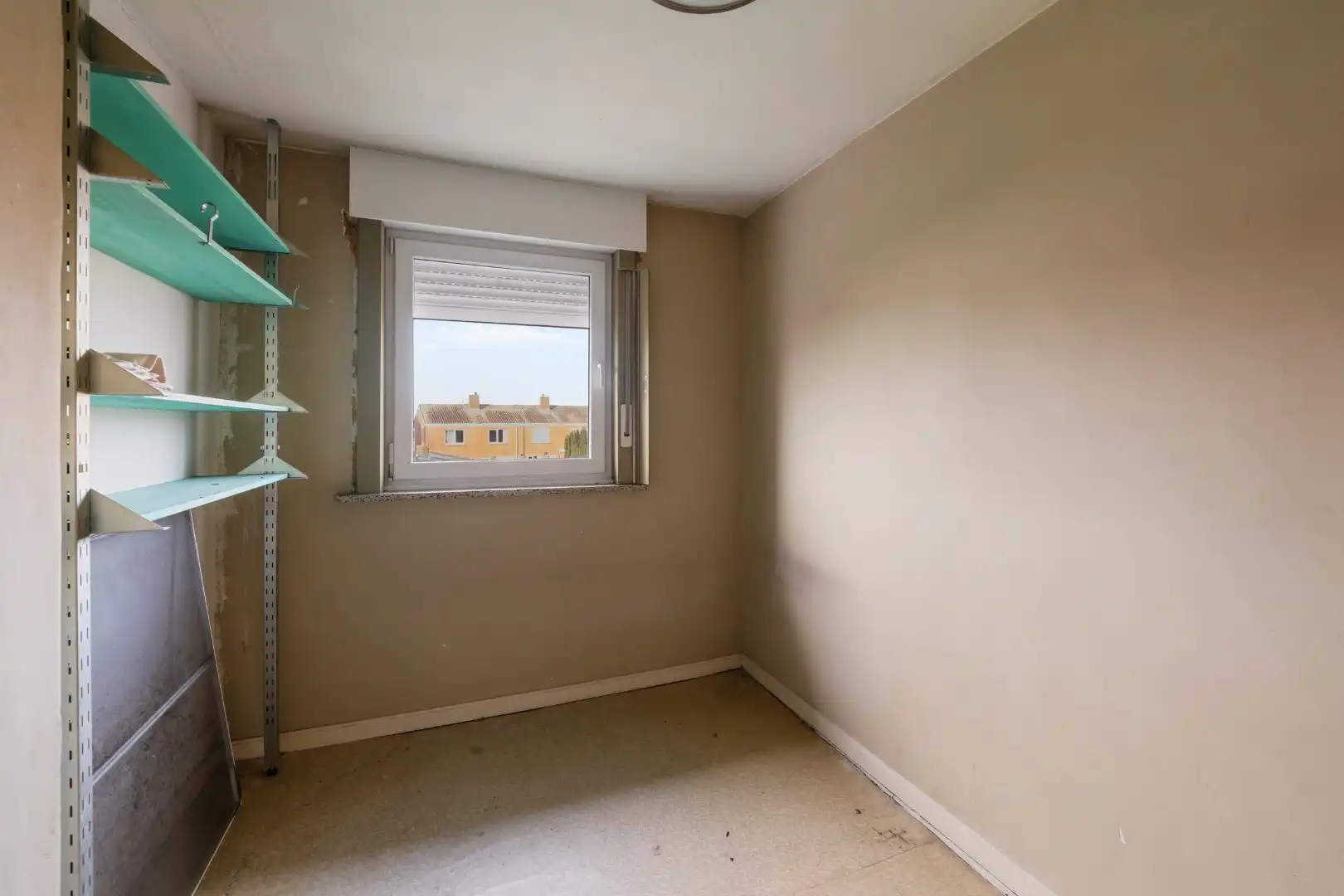 Charmante halfopen bebouwing met tuin, garage en oprit in Dadizele-centrum foto 10