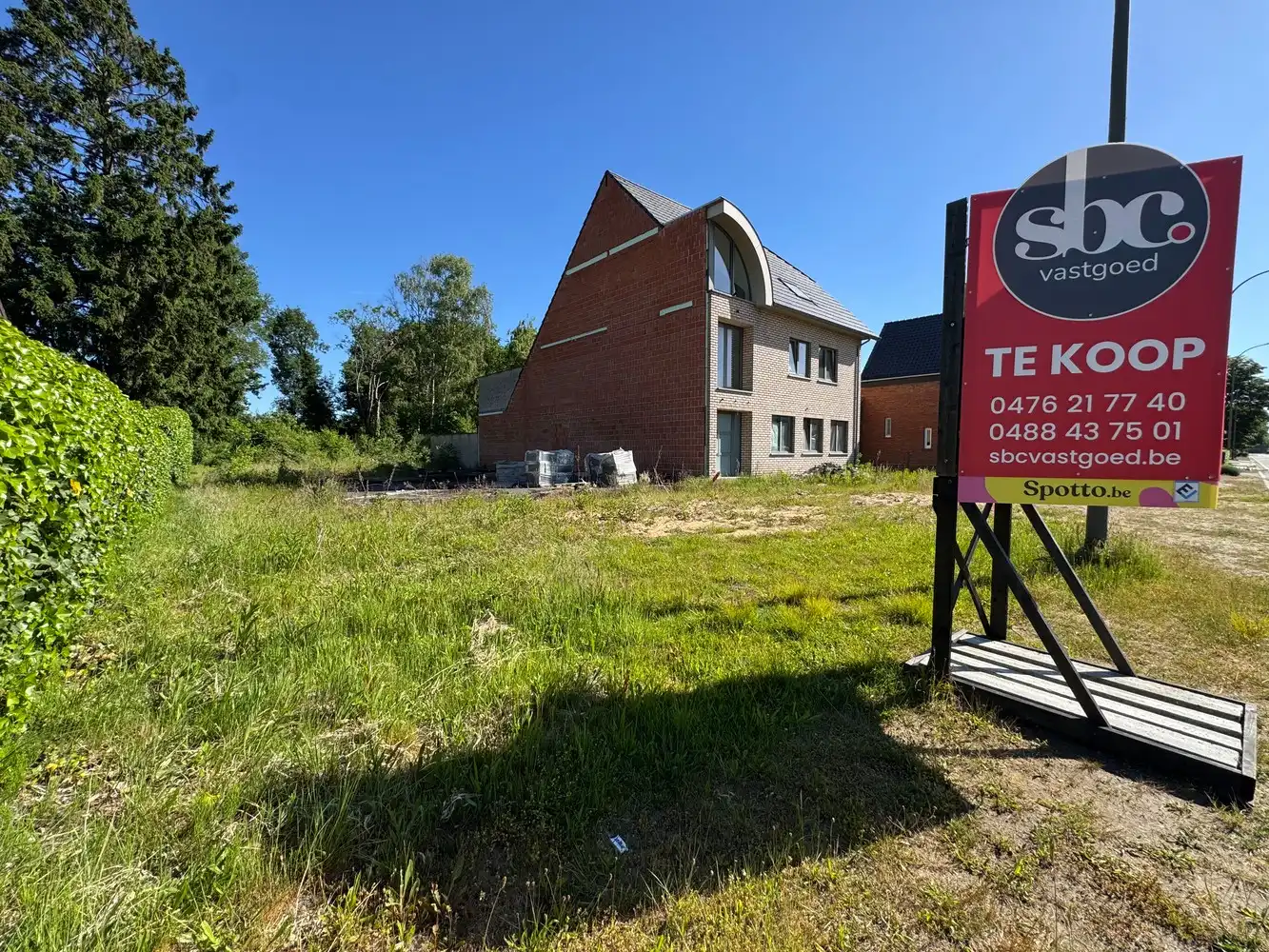 Uitstekend gelegen perceel bouwgrond (HOB) van 11a41ca foto {{pictureIndex}}