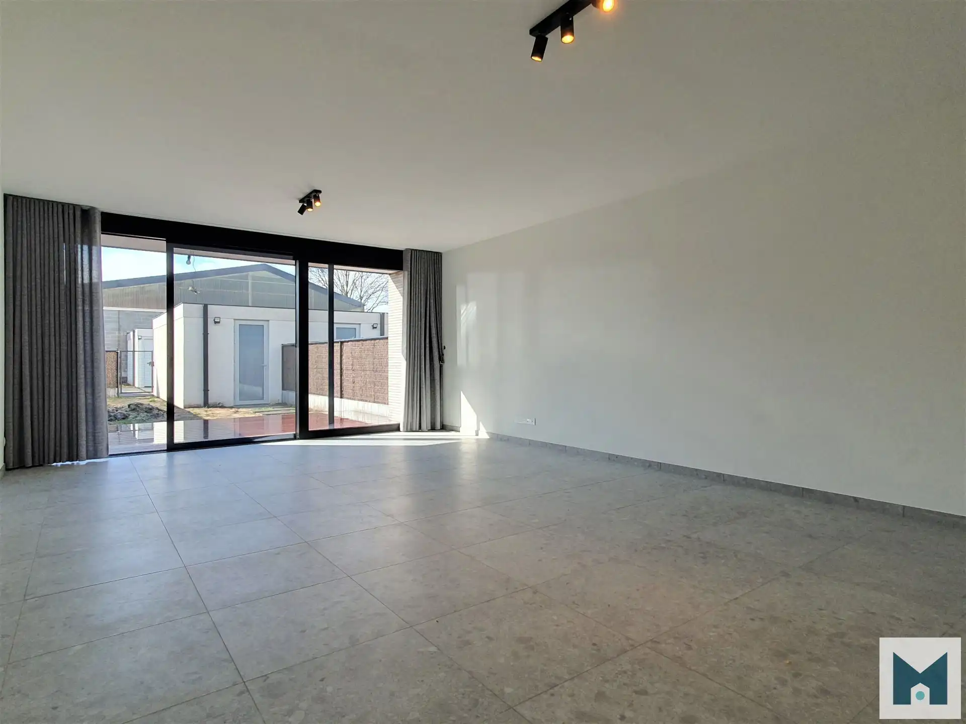 Prachtig lichtrijk nieuwbouwappartement met 2 slaapkamers! foto 11