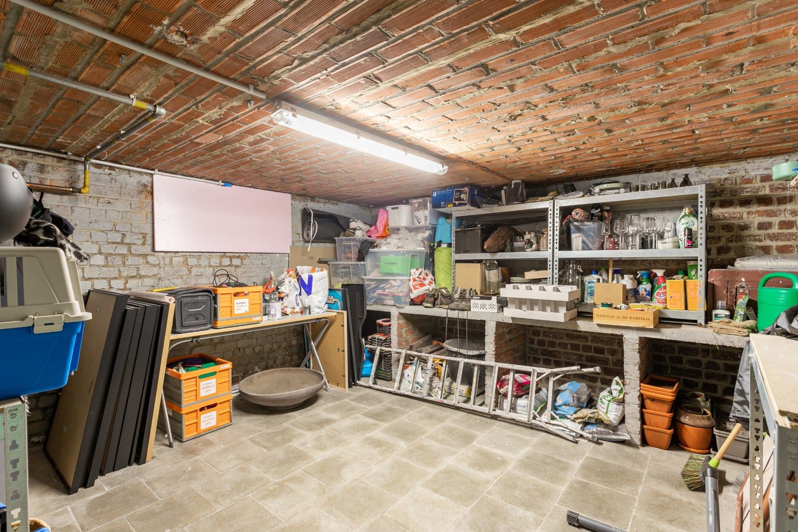 Ruime gerenoveerde, energiezuinige woning foto 25