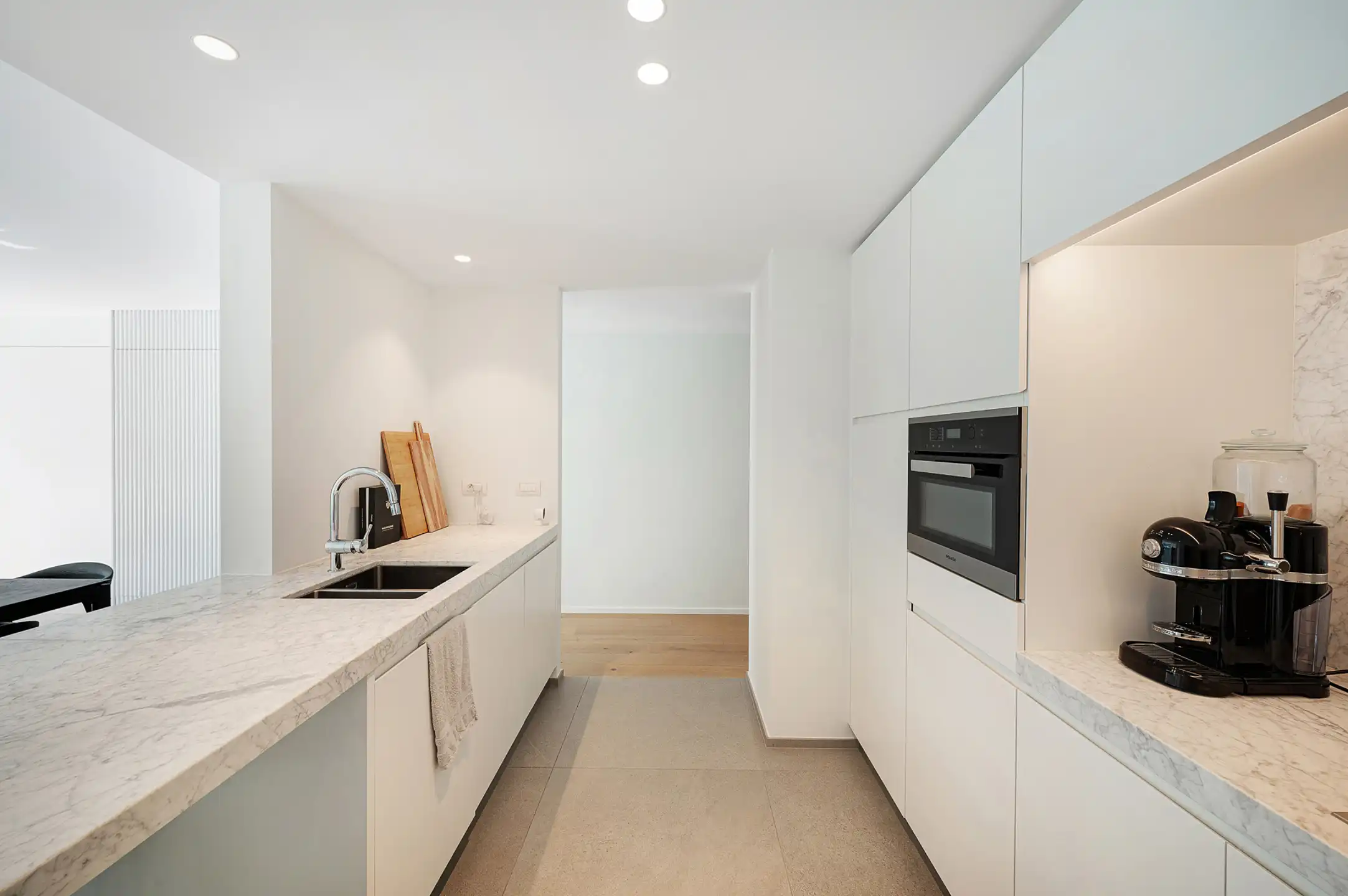 Verfijnd gelijkvloers appartement in het Oude Zoute foto 11