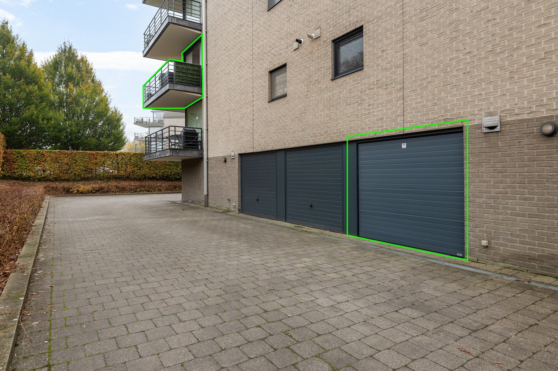 Instapklaar appartement met 2 ruime slaapkamers, terras en garagebox foto 18