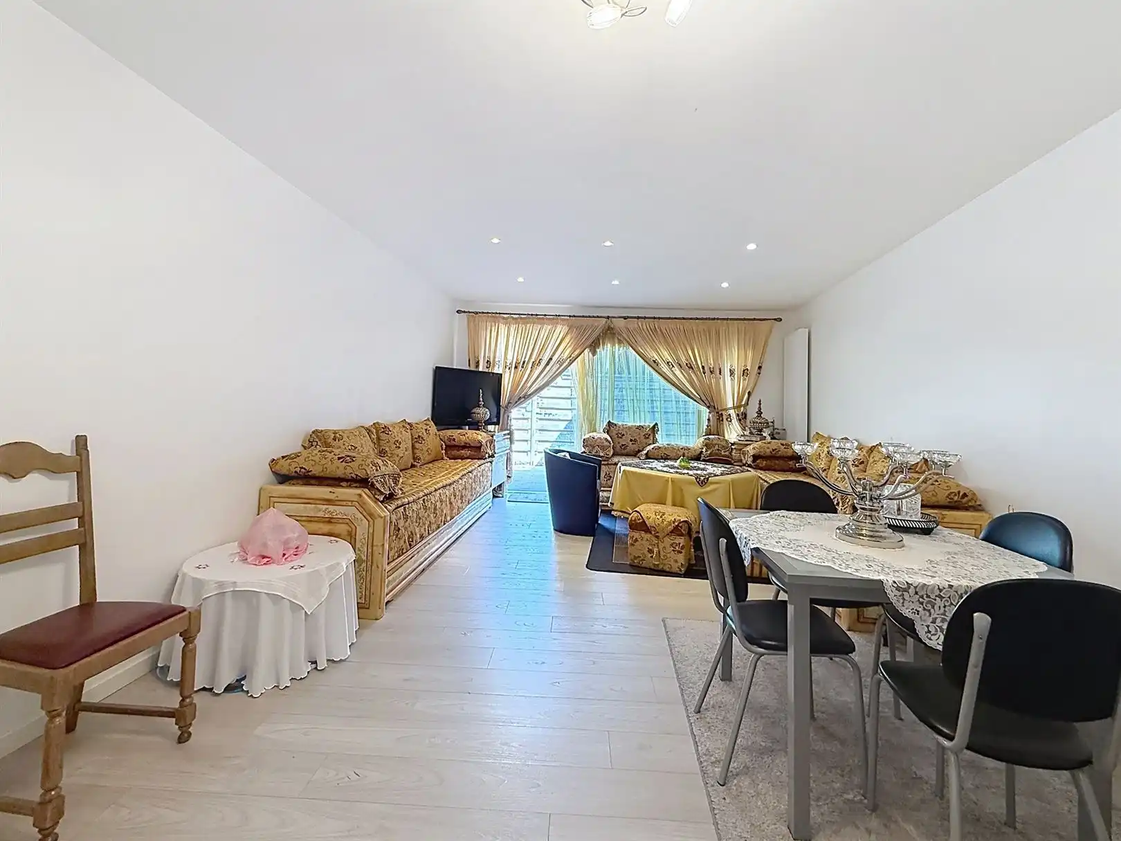 Appartementsgebouw met 4 app en terrassen - investering foto 12