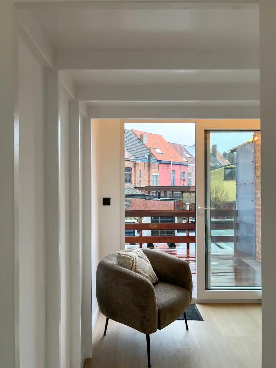 Gerenoveerd appartement (1 slaapkamer) met leuk terras foto 19