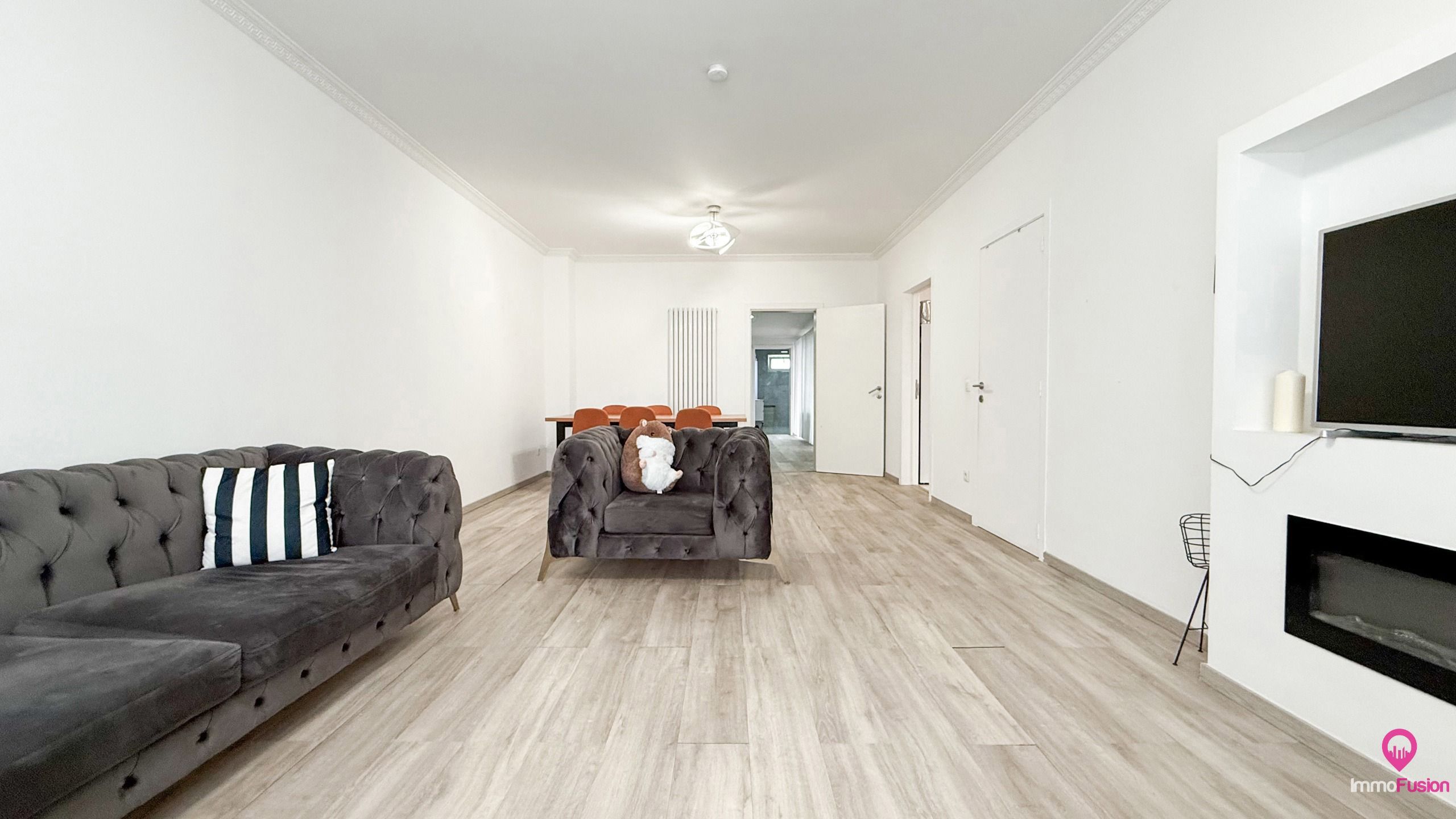 Instapklare woning met 4 slaapkamers – gerenoveerd in 2023! foto 5