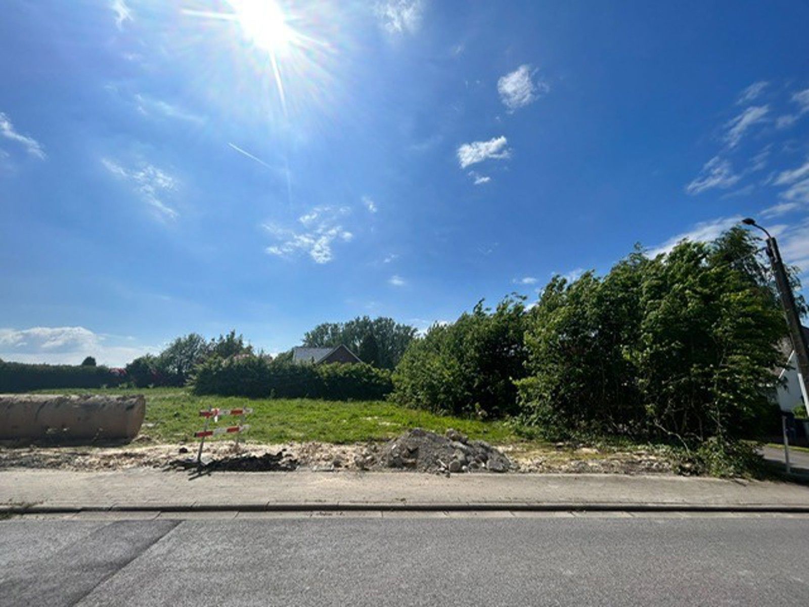 Perfect gelegen bouwgrond met bouwvergunning foto 5