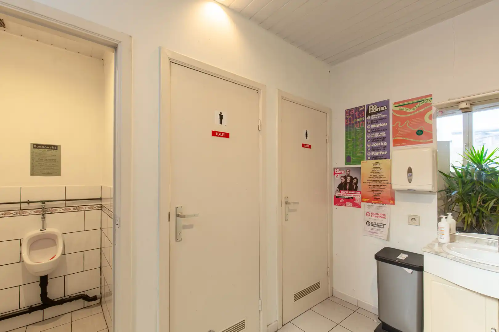 Handelspand met zuidgericht terras op goede locatie foto 6