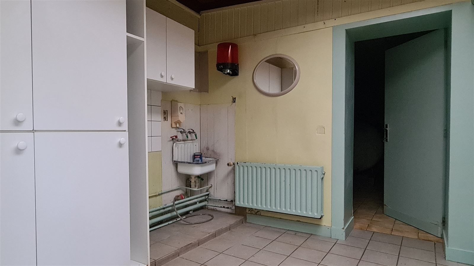 Te renoveren woning op centrale ligging foto 20