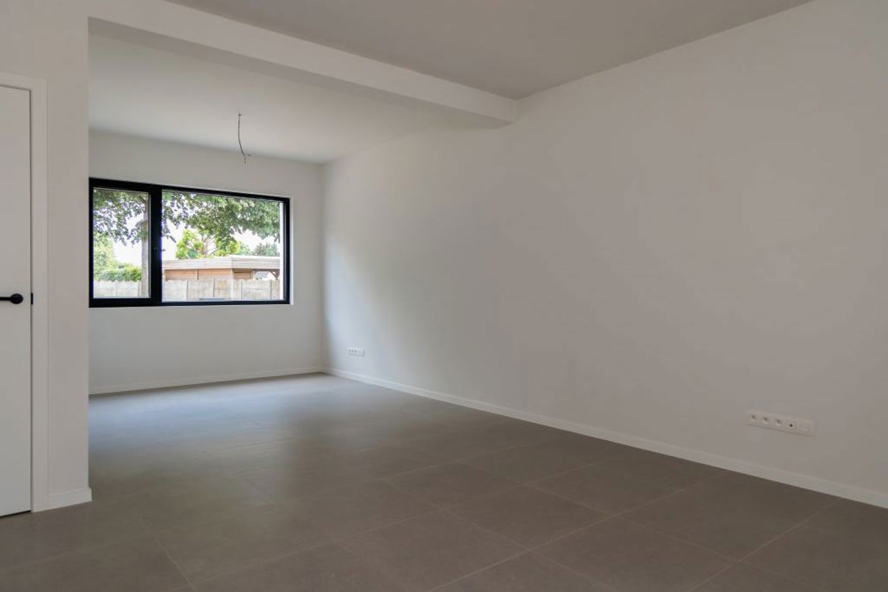 Ruime instapklare woning met 4 slaapkamers foto 5