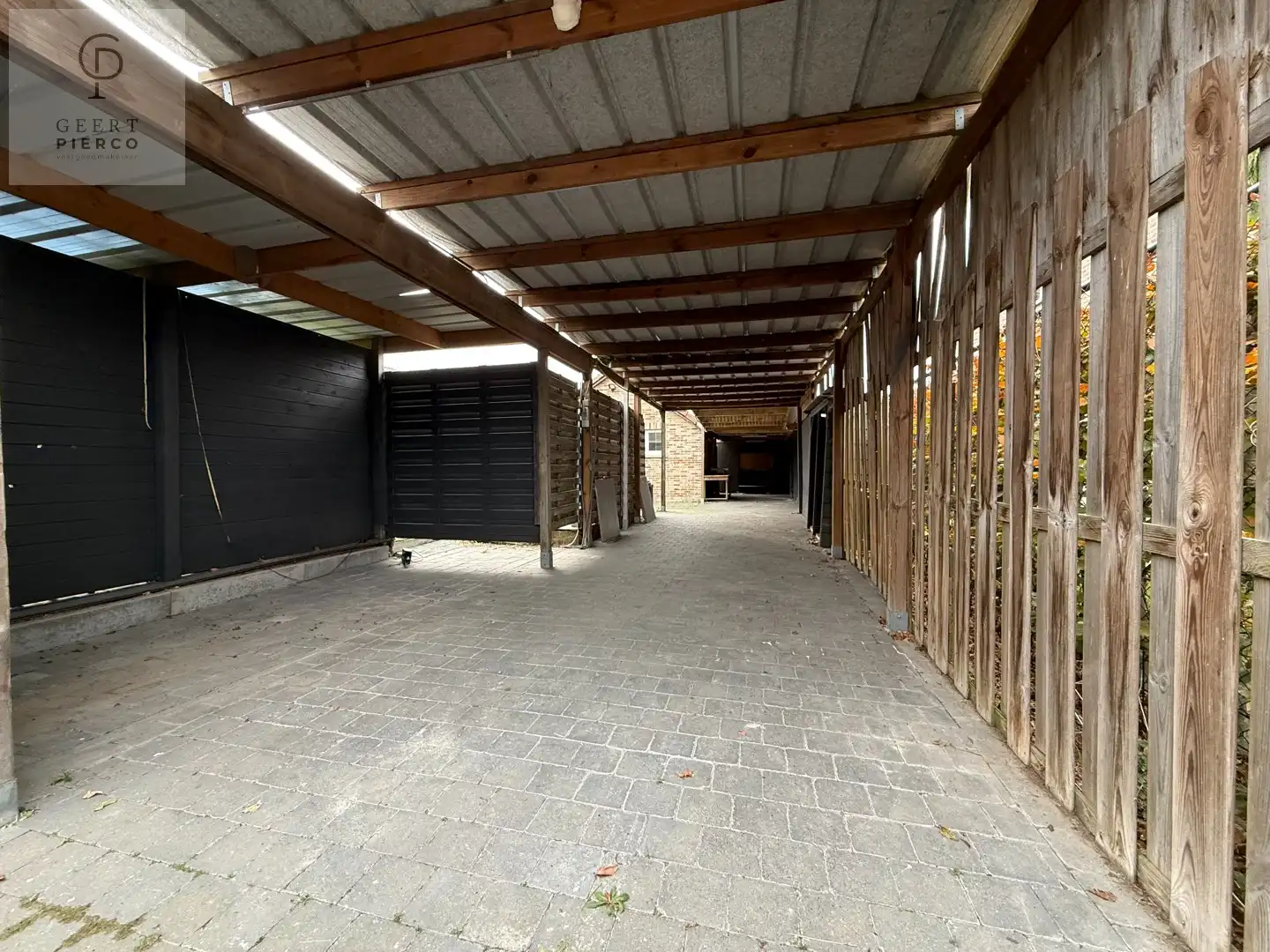 Knappe woning met ruimte foto 52