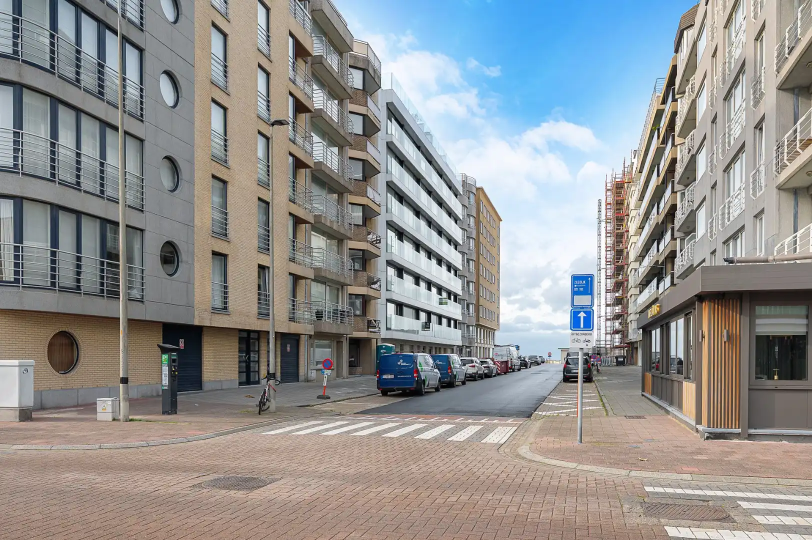 Res. Orfeo – Ruim en volledig gerenoveerd appartement met 3 slaapkamers foto 30