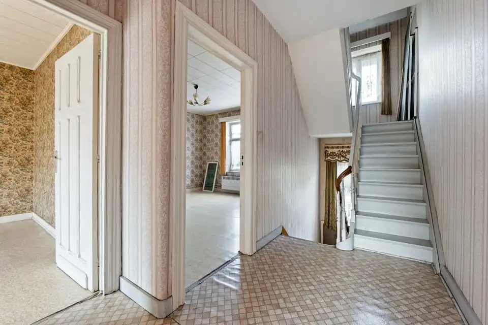 Ruime renovatiewoning met veel potentieel foto 29