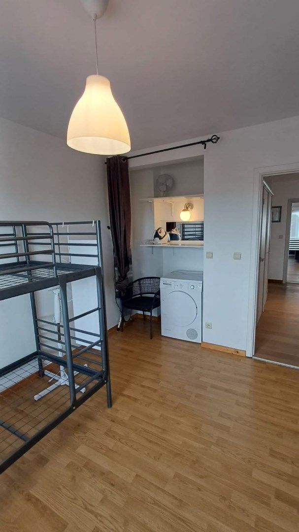 Ruim en zonnig appartement met 2 slaapkamers foto 19