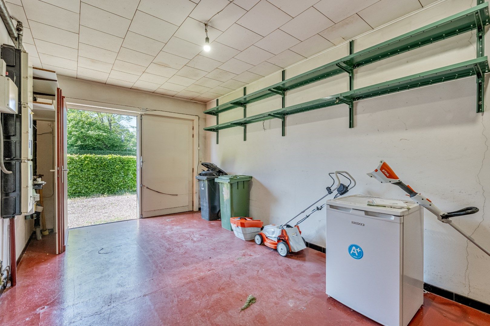 Gezellige  te renoveren bungalow met INSTELPRIJS foto 3