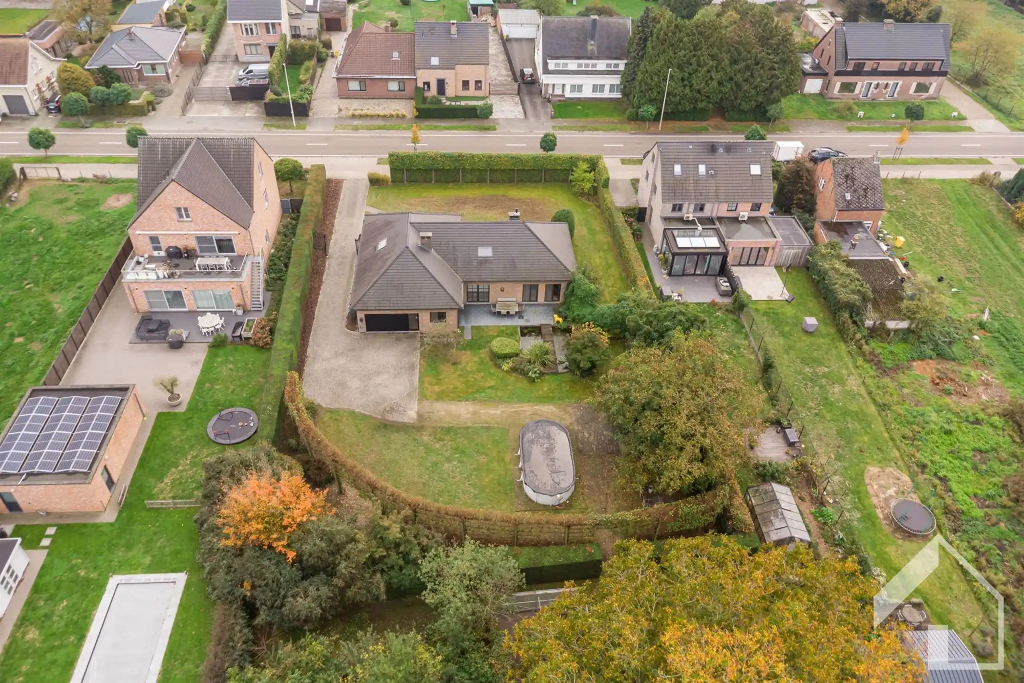 laagbouwvilla op een perceel van 5026m2 foto 25