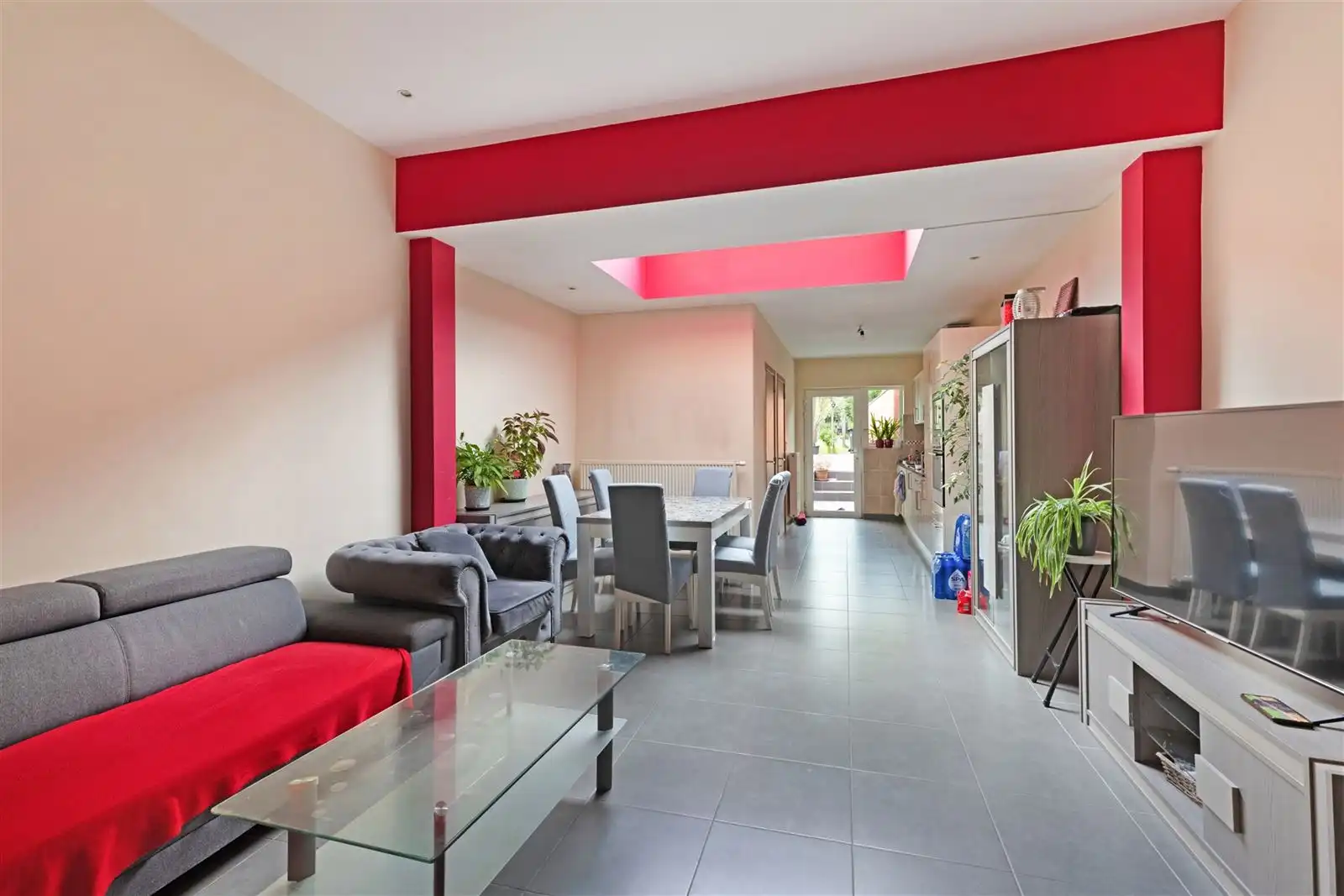 Instapklare woning met ruime tuin op topligging in Aalst foto 4