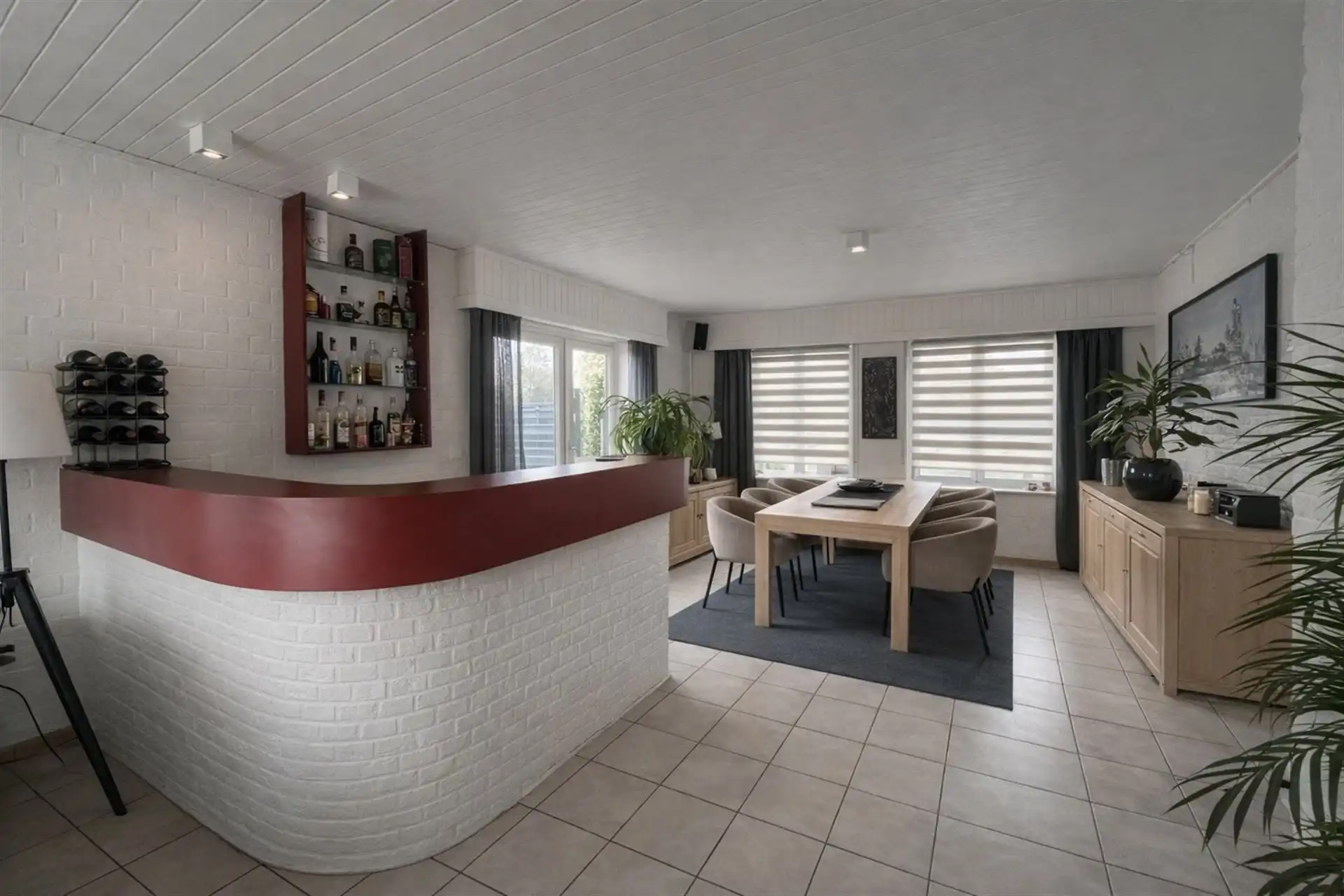 Ruime villa met 6 slaapkamers, zonnige tuin, 2 garages en oprit in rustige woonwijk te Lier foto 7