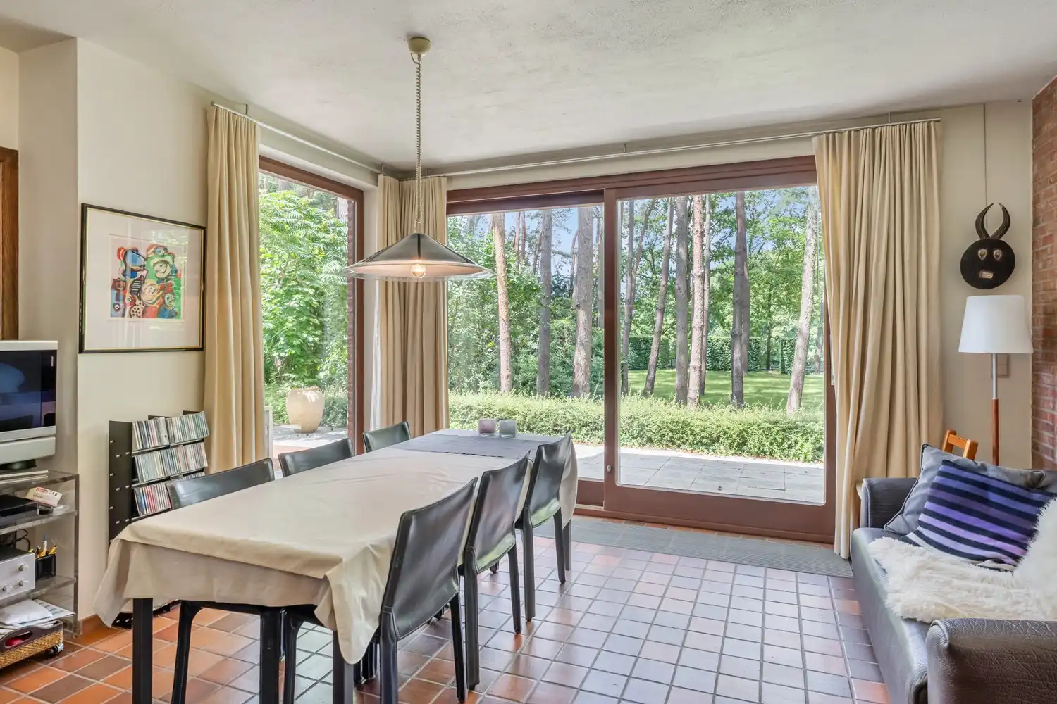 Ruime, te moderniseren villa met 5 slaapkamers en atelier op een perceel van 25 are 57 ca in het groen te (hoog) Linden ! foto 9