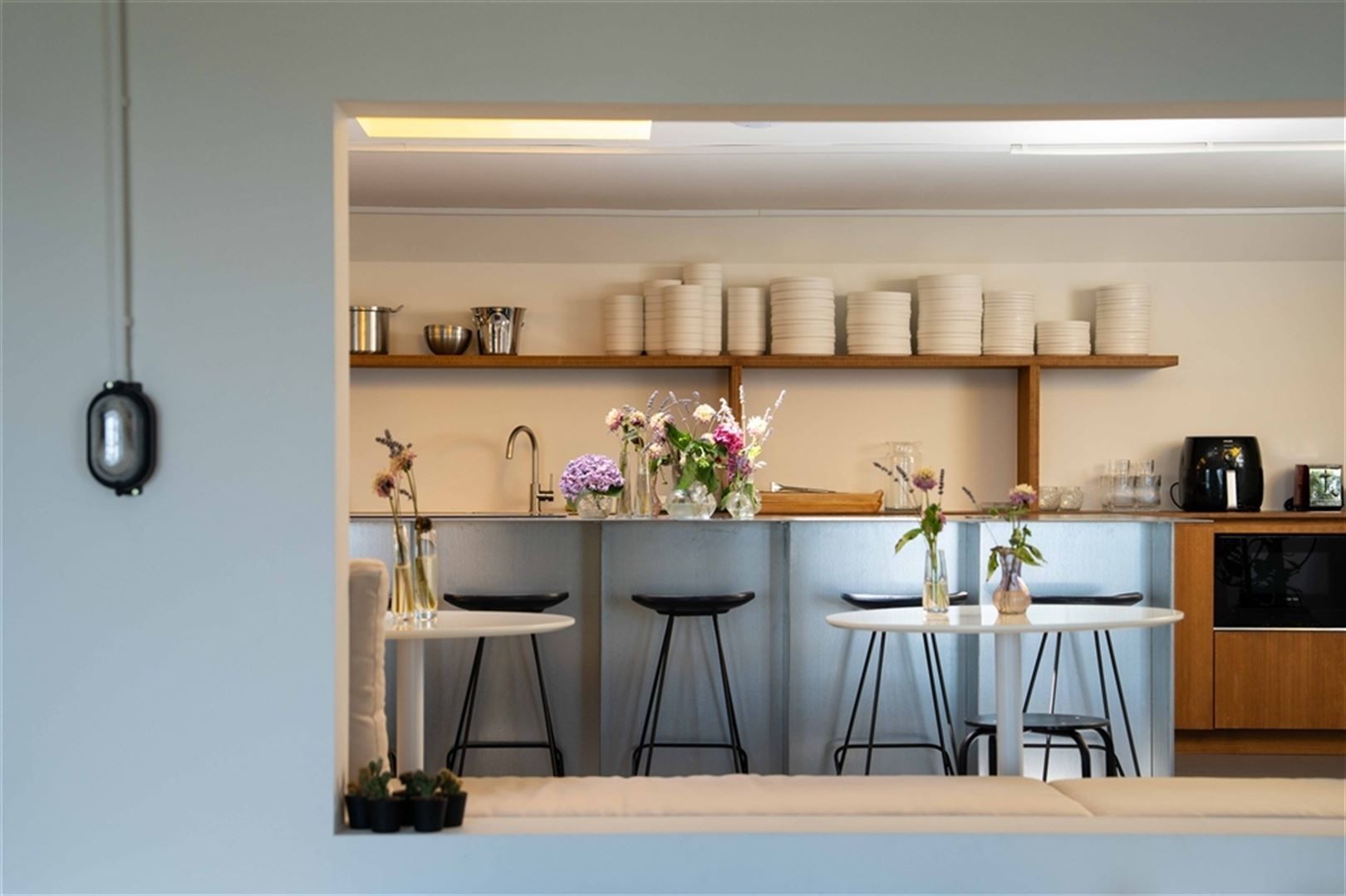 Co-rental in inspirerend skyline-kantoor OVAL Sky foto 9