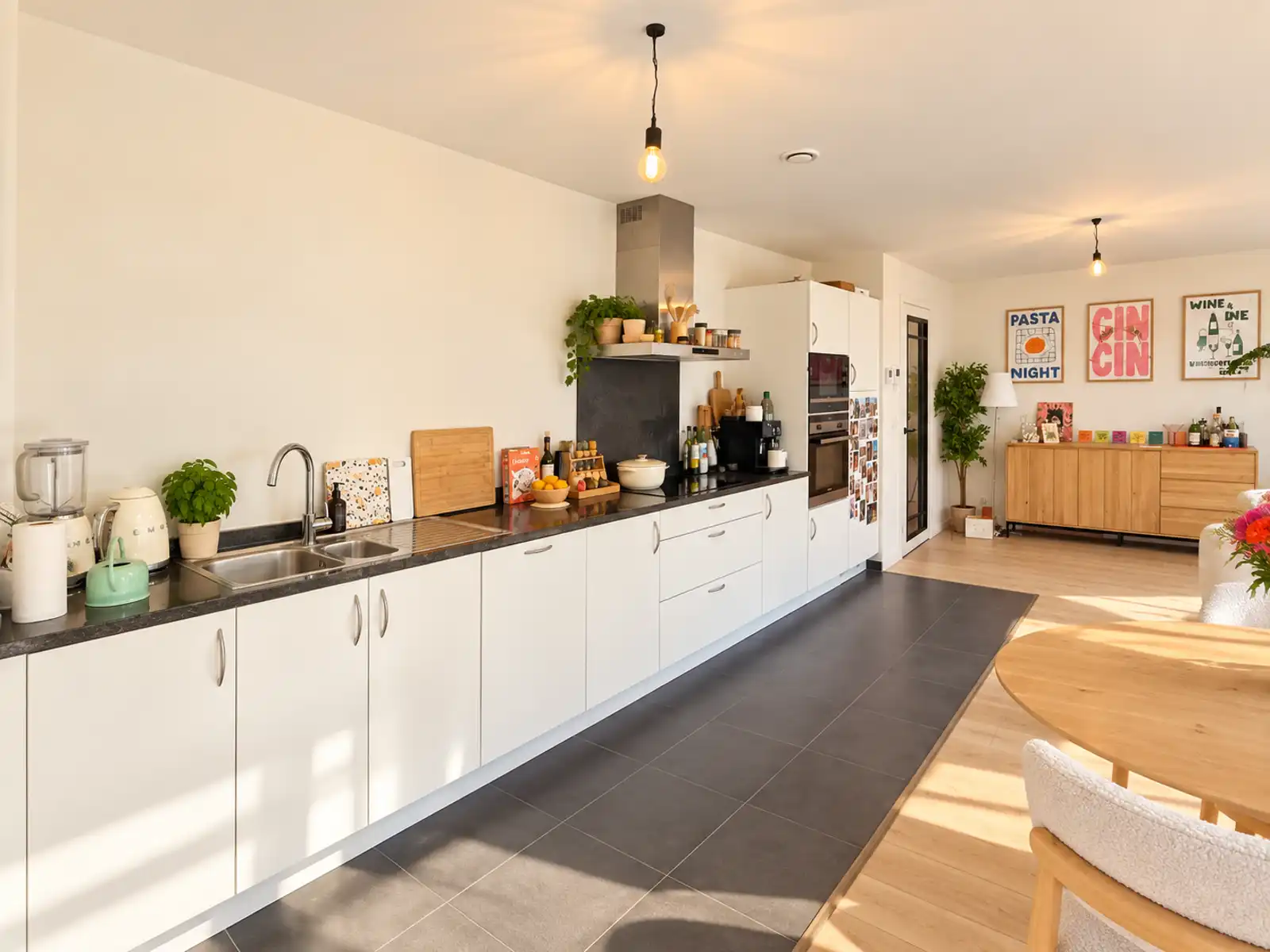 Hoekappartement met 2 slps, zonneterras en staanplaats foto 5