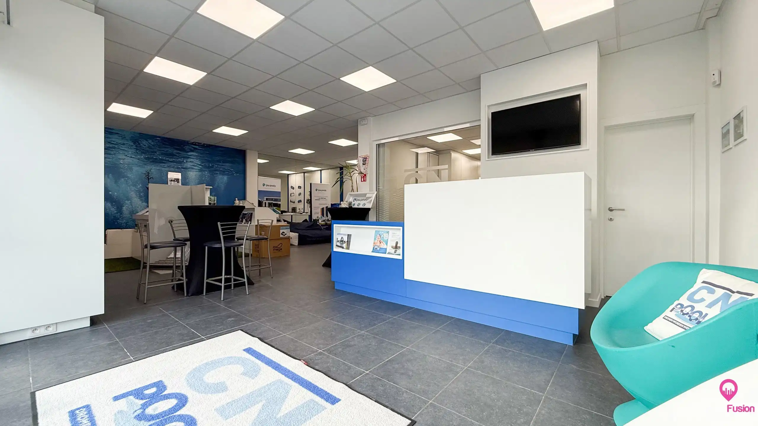 Veelzijdig industrieel pand met ruime woonst en zonnepanelen foto 2