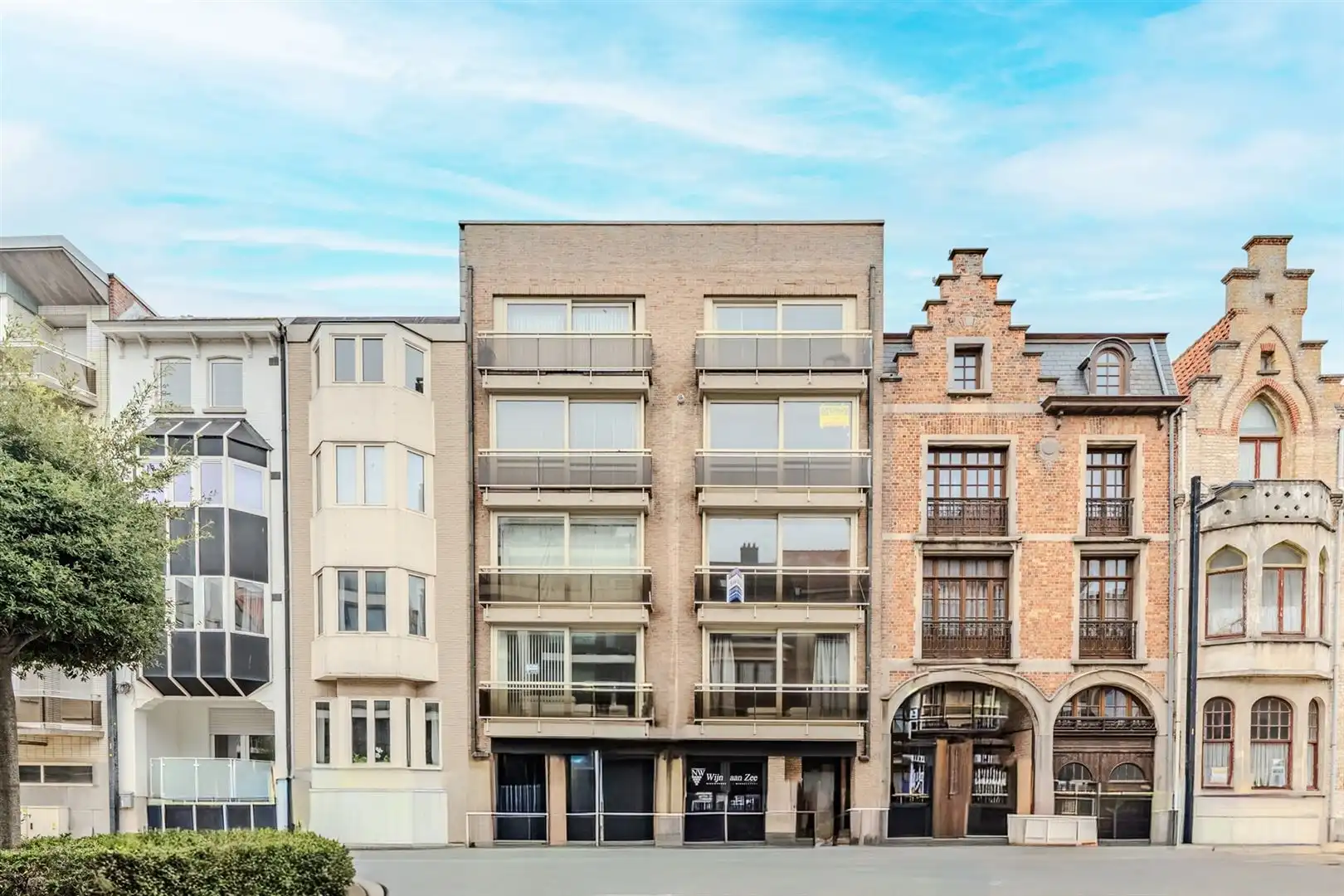 appartement foto {{pictureIndex}}