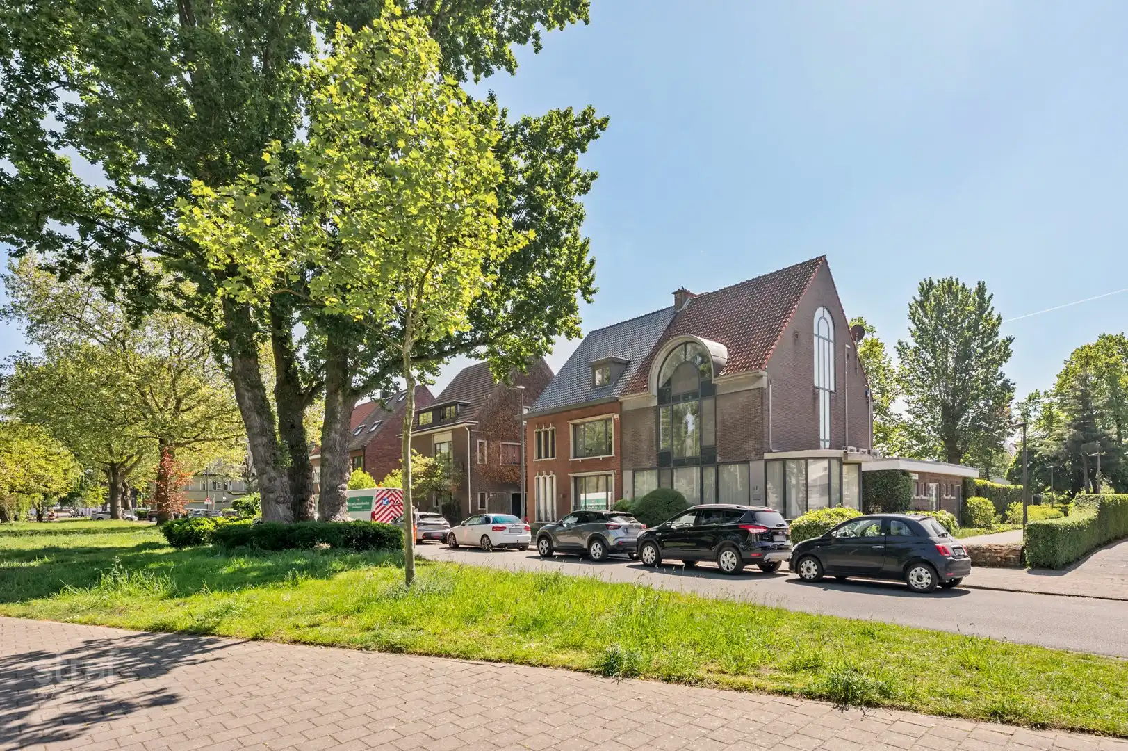 Ruim (en ook groot) huis op Linkeroever&nbsp;met praktijkruimte/ studio foto 23