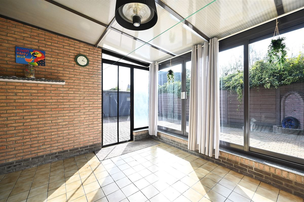 Goed onderhouden landhuis met 3 slaapkamers foto 22