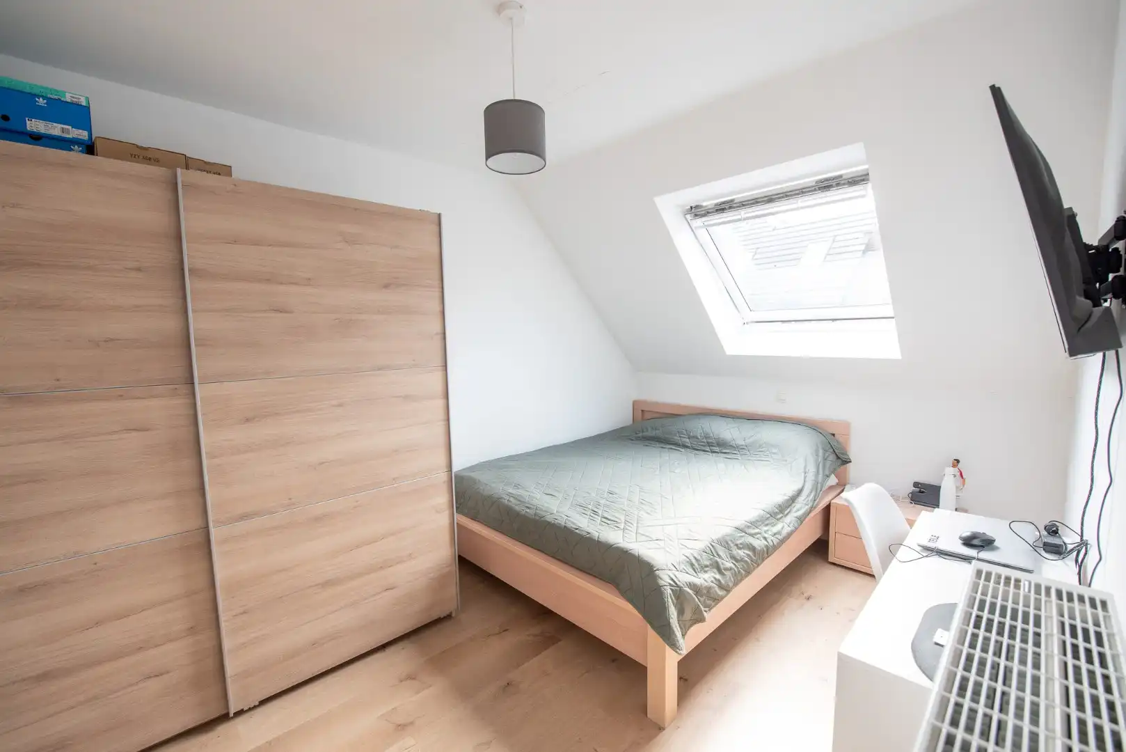 Recent 2-slaapkamerappartement TE KOOP nabij centrum Waregem en Park Baron Casier! foto 8