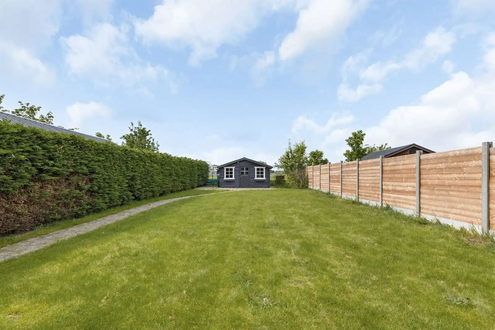 Stijlvolle woning in groene omgeving met 3 slaapkamers foto 3