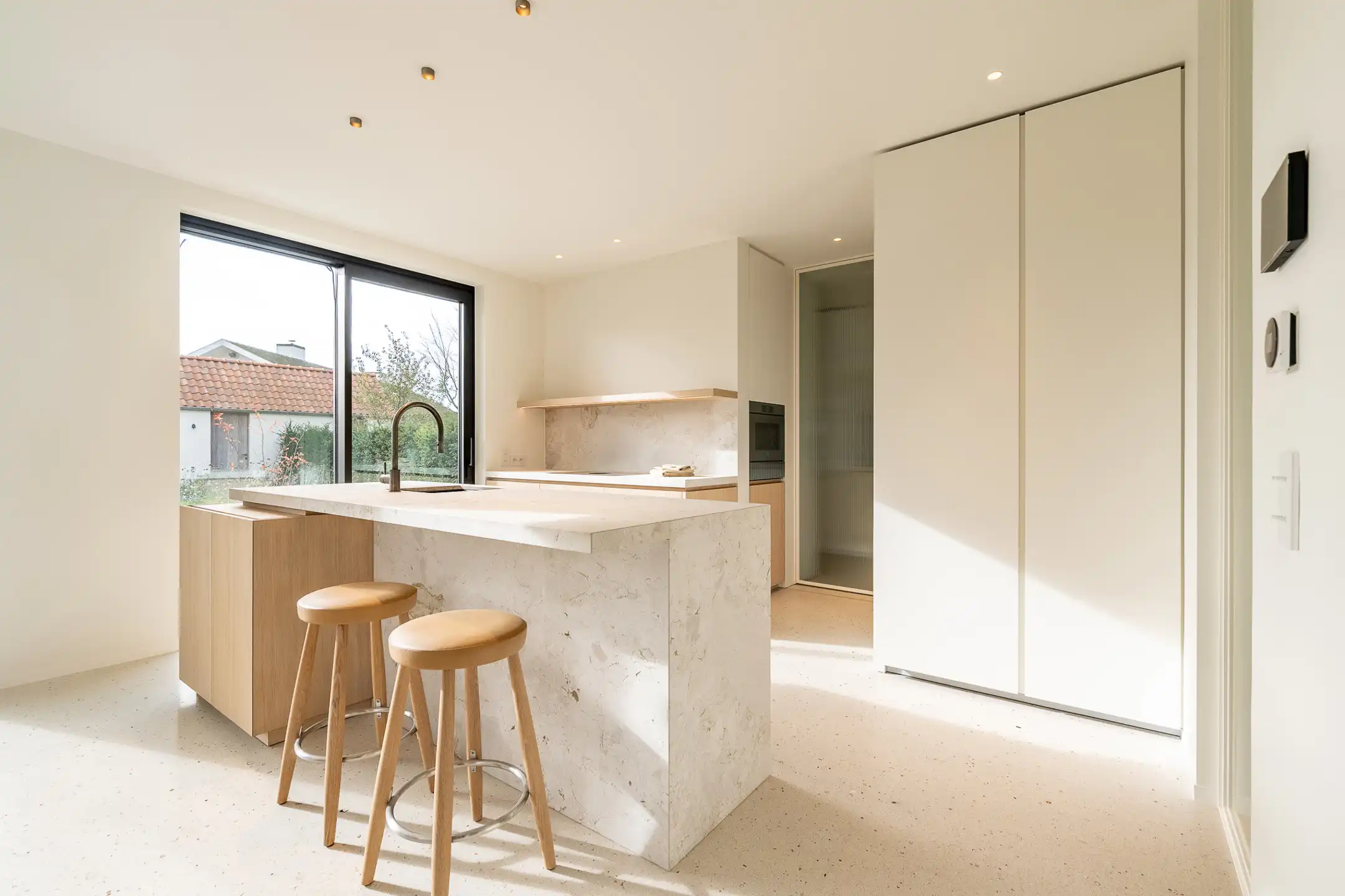 Instapklare NIEUWBOUWVILLA aan de rand van het Zoute... foto 7