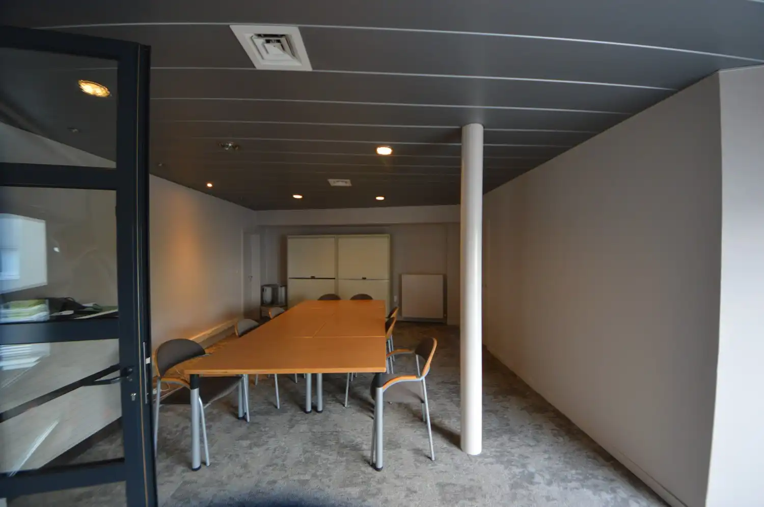 Instapklare burelen te huur in Aalst – op wandelafstand van het station MET OPTIONEEL MAGAZIJN foto 23