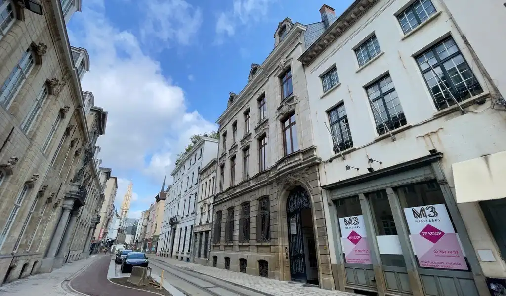 Prachtig gelijkvloers kantoor te huur in centrum Antwerpen foto 21