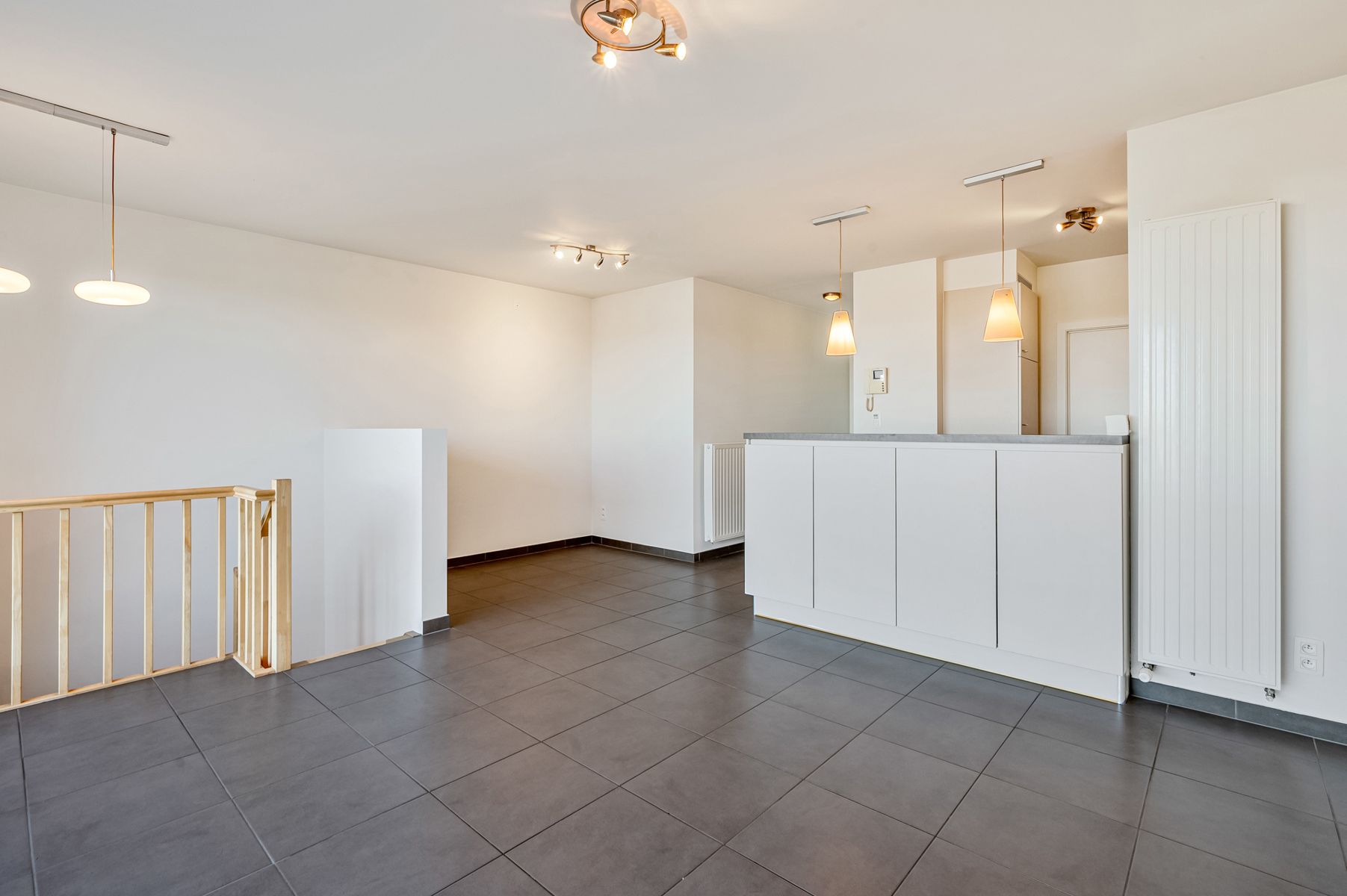 Instapklaar appartement met privé tuin en zonneterras foto 3
